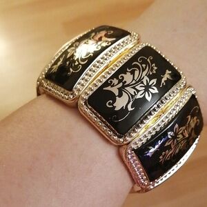 Black and Gold Floral Design Wide Stretching Bracelet